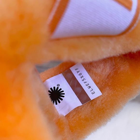 UGG Oh Yeah Sheepskin Slide Sandal Slippers In California Poppy - Picture 6 of 7